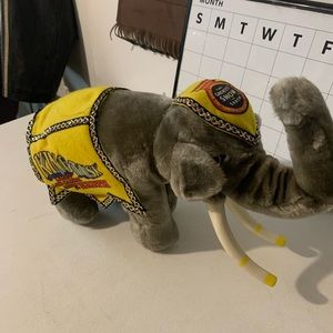 BARNUM & BAILEY The Greatest Show On Earth King Tusk Plush Stuffed Animal 1987